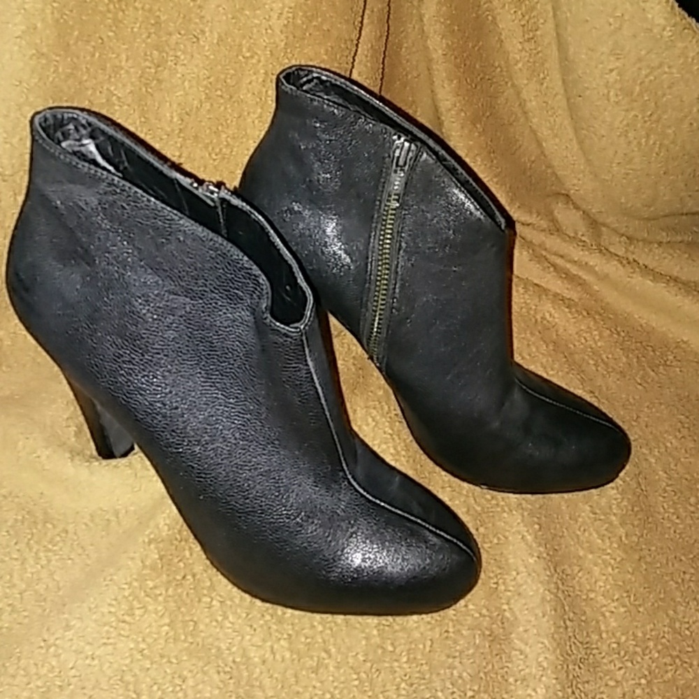 Jessica Simpson Bootie